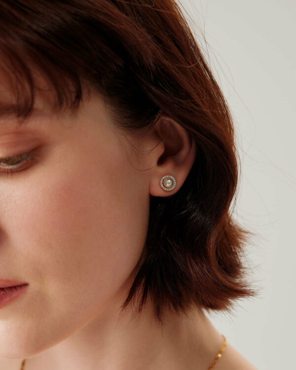 Gold Pearl Stud Earrings