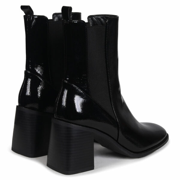 Fashion-Forward Ankle Boots – Your Go-To Pair for Effortless Style - Image 4