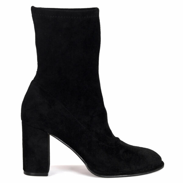 Vintage-Inspired Boots – Classic Designs with a Modern Twist - Image 2