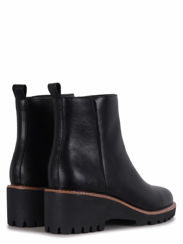 Trendy Knee-High Boots – Elevate Your Fashion Game - Image 4